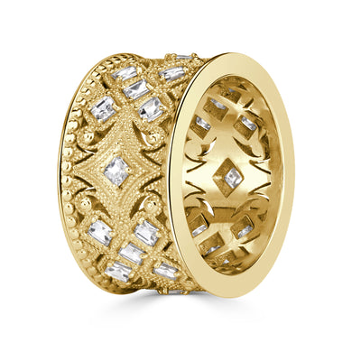 1.21ct Pixel Cut Diamond Milgrain Cigar Band in 18K Yellow Gold