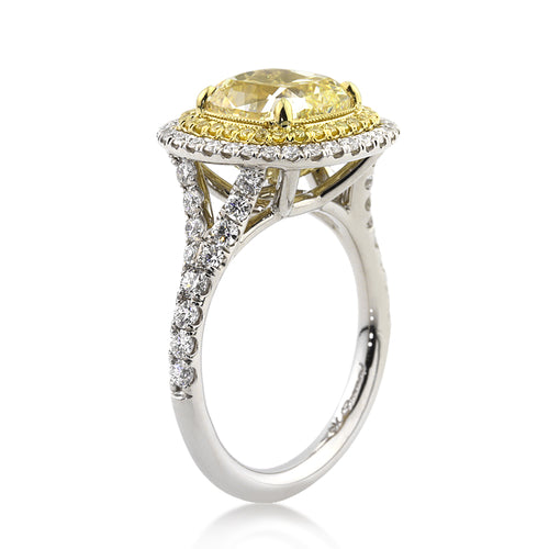 4.77ct Fancy Light Yellow Cushion Cut Diamond Engagement Ring