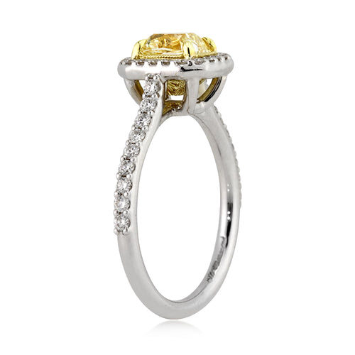 1.57ct Fancy Light Yellow Radiant Cut Diamond Engagement Ring