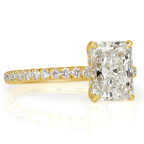 2.59ct Radiant Cut Diamond Engagement Ring